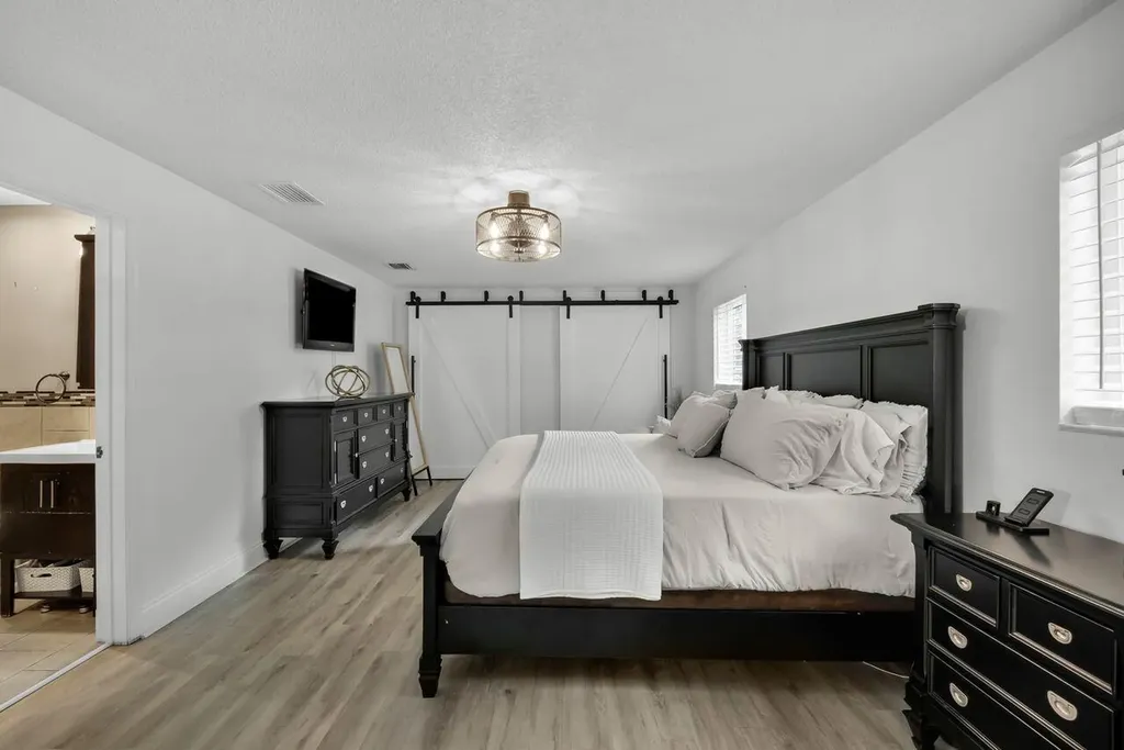 7601 NW 41st Street Coral Springs FL 33065