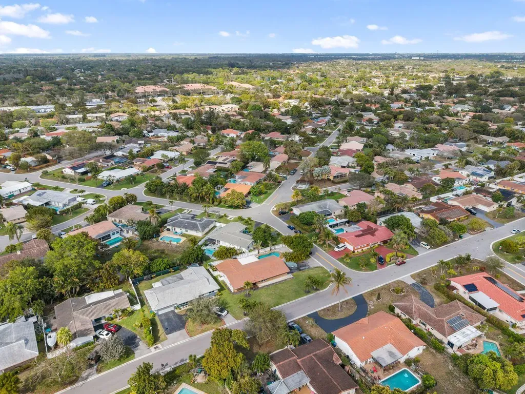 7601 NW 41st Street Coral Springs FL 33065