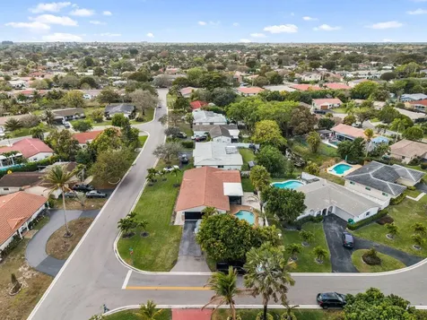 7601 NW 41st Street Coral Springs FL 33065