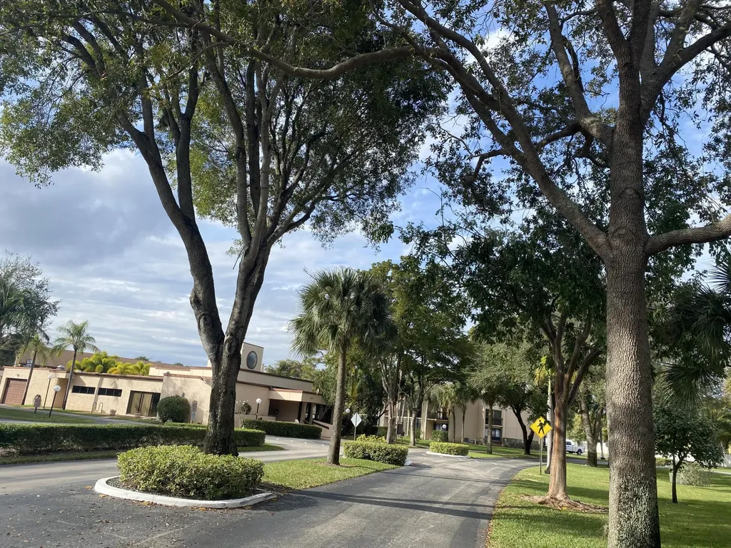 2379 SW 15th Street Deerfield Beach FL 33442