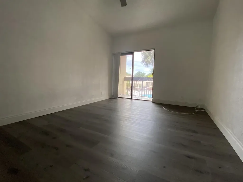2379 SW 15th Street Deerfield Beach FL 33442