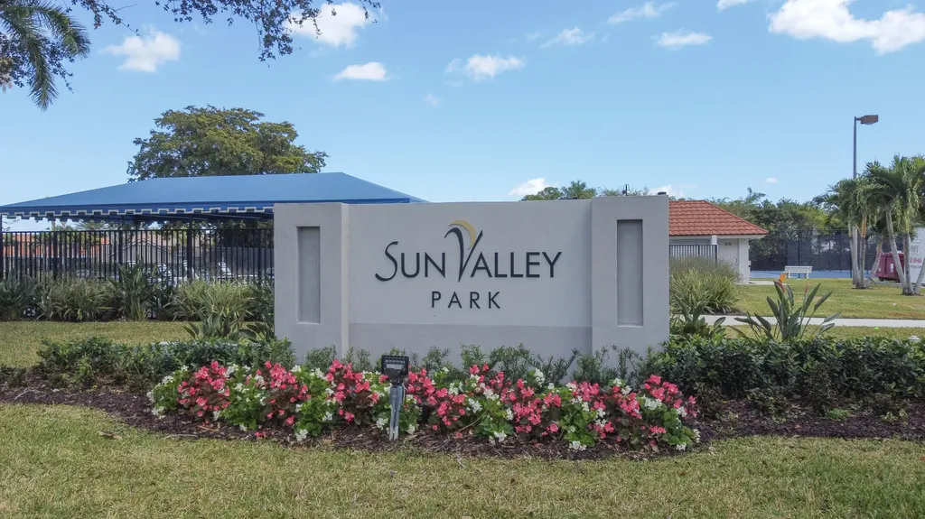 9260 Laurel Green Drive Boynton Beach FL 33437