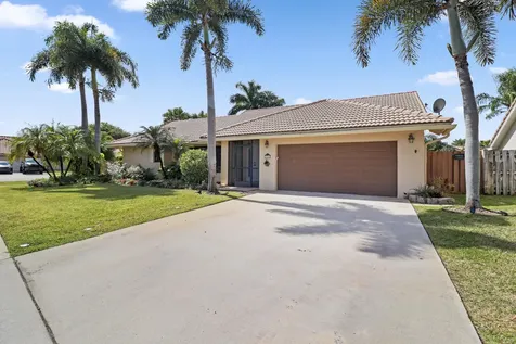 9260 Laurel Green Drive Boynton Beach FL 33437