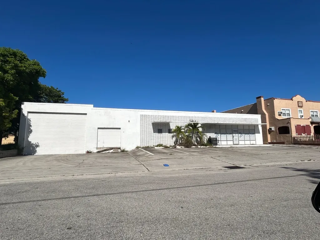 602 S 5th Street Fort Pierce FL 34950