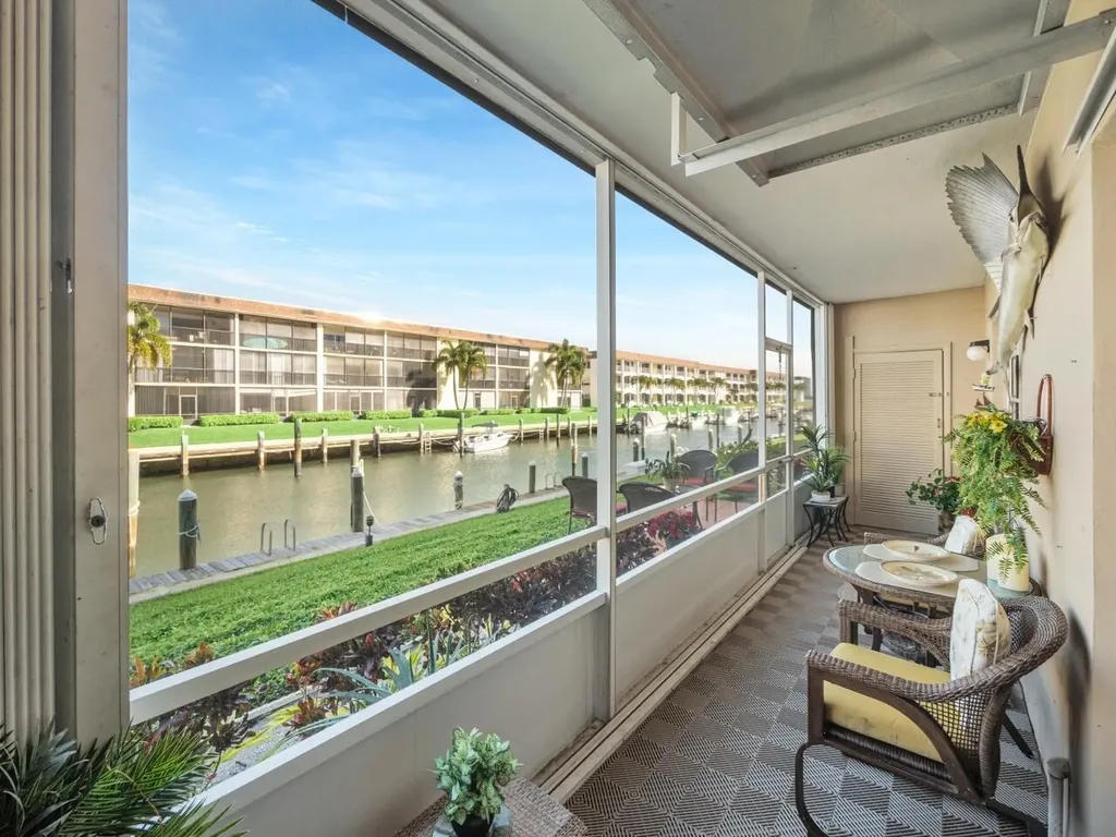 131 Doolen Court North Palm Beach FL 33408