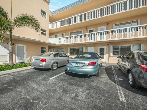 131 Doolen Court North Palm Beach FL 33408