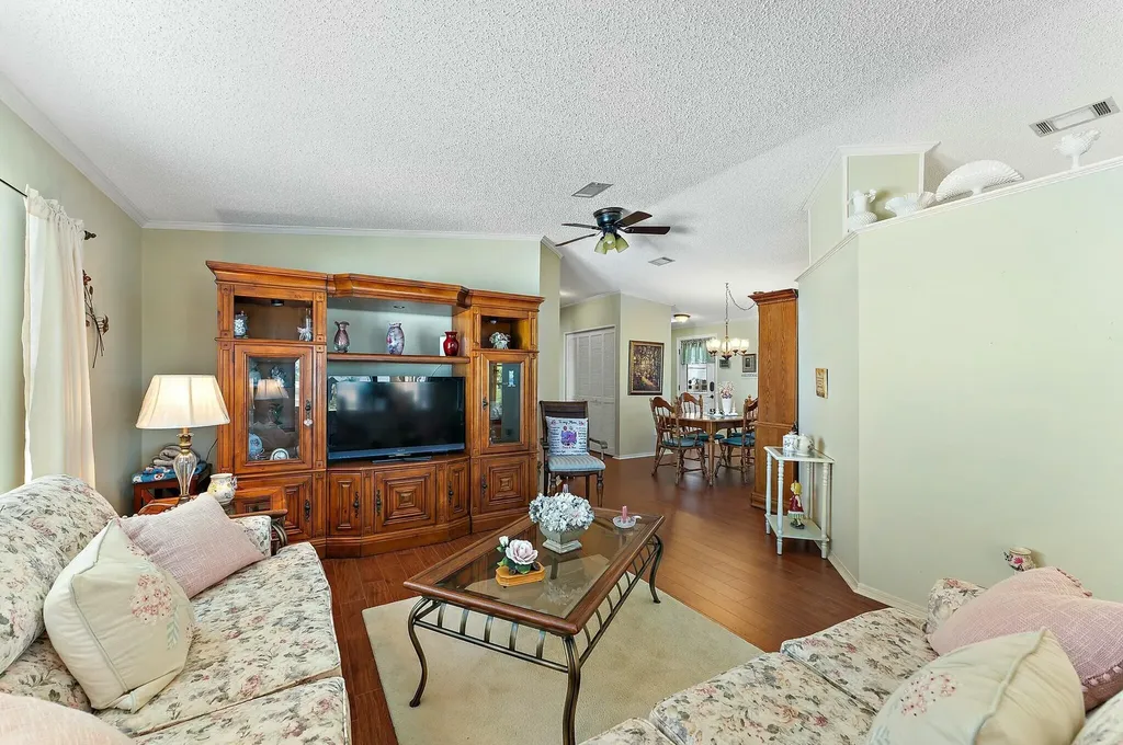 3780 Shadberry Court Port St Lucie FL 34952