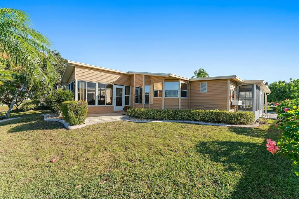 3780 Shadberry Court Port St Lucie FL 34952