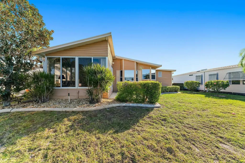3780 Shadberry Court Port St Lucie FL 34952