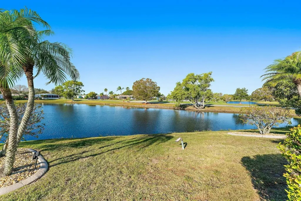 3780 Shadberry Court Port St Lucie FL 34952
