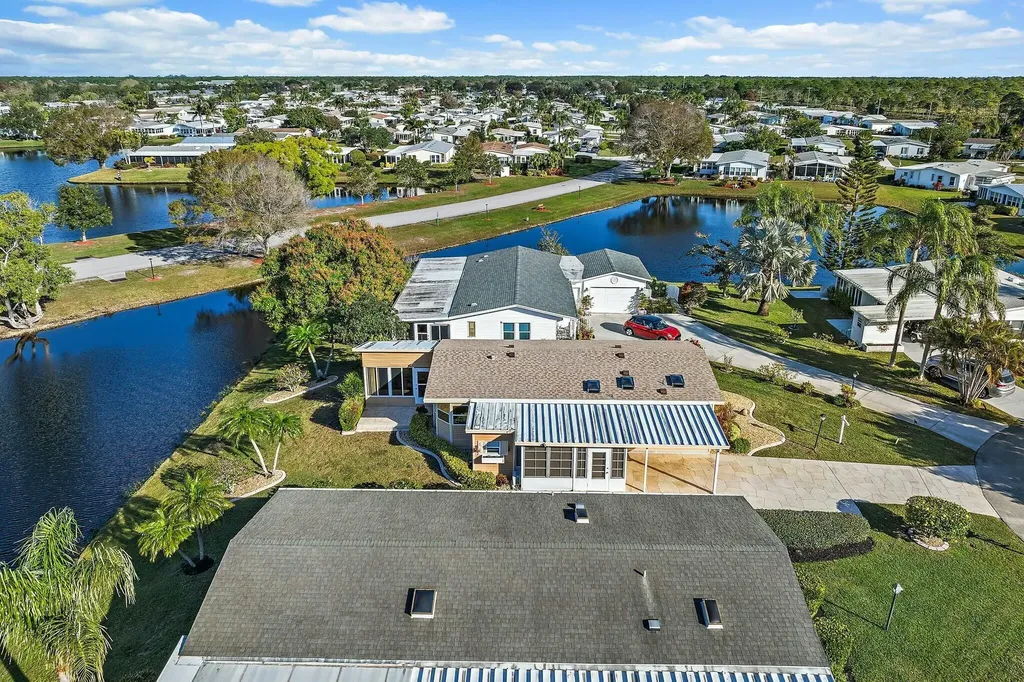 3780 Shadberry Court Port St Lucie FL 34952