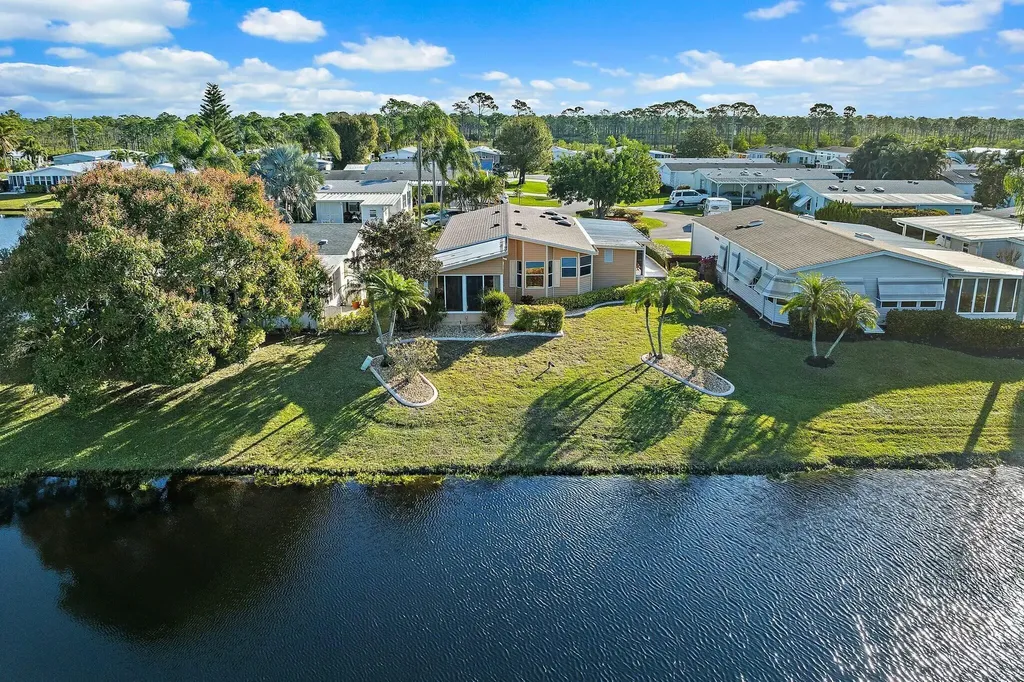3780 Shadberry Court Port St Lucie FL 34952
