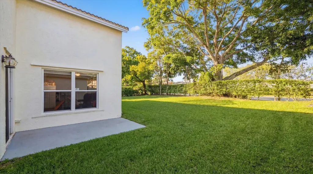 6817 Coral Reef Street Lake Worth FL 33467