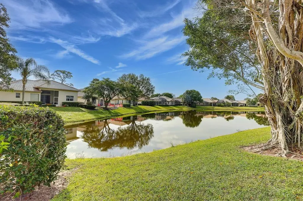 7334 Pine Creek Way Port St Lucie FL 34986