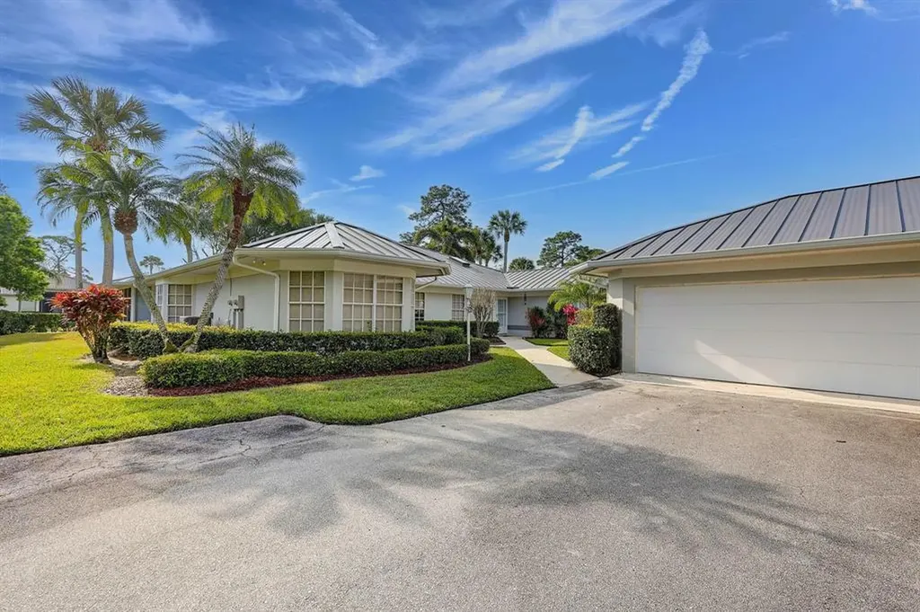 7334 Pine Creek Way Port St Lucie FL 34986