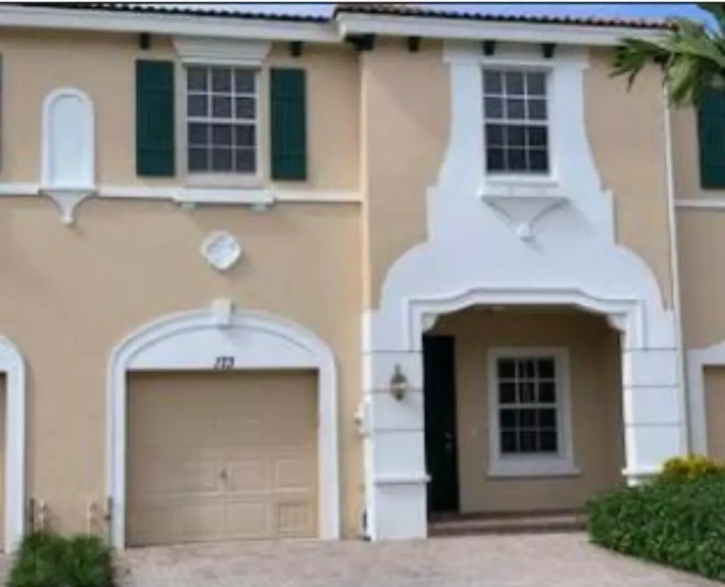173 SW Otter Run Place Stuart FL 34997