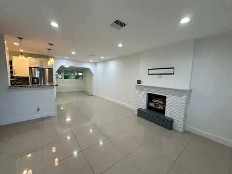 104 NE 16th Avenue Boynton Beach FL 33435