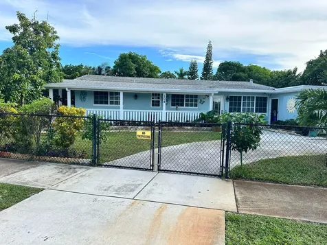 104 NE 16th Avenue Boynton Beach FL 33435