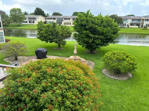 325 Andover West Palm Beach FL 33417