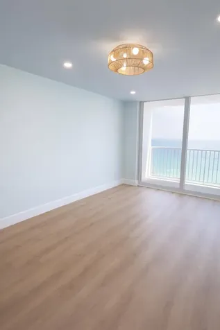 400 N Surf Road Hollywood FL 33019