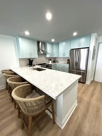 400 N Surf Road Hollywood FL 33019