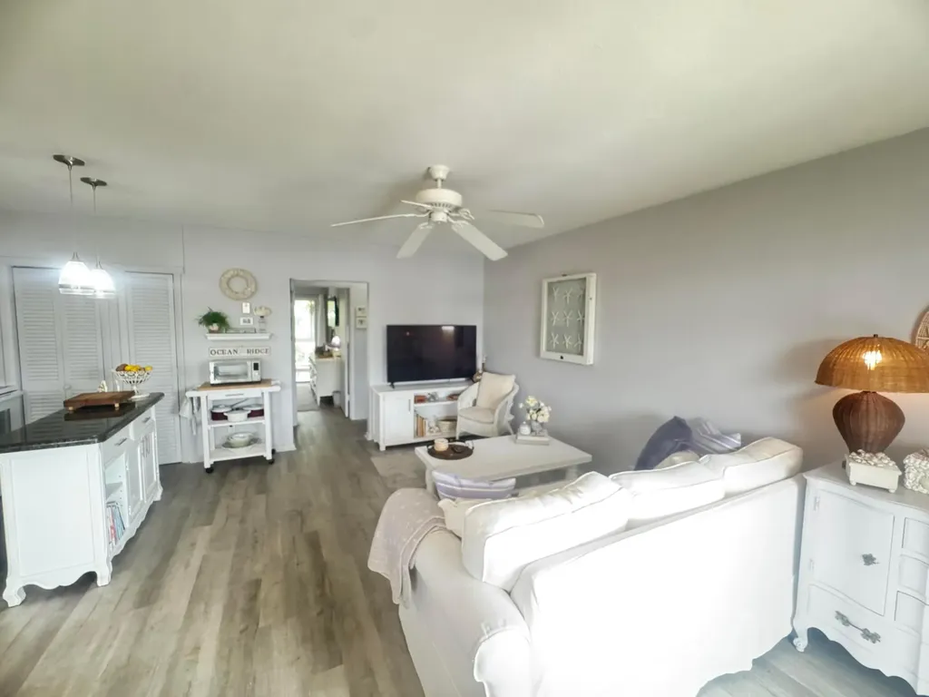 5505 N Ocean Boulevard Ocean Ridge FL 33435