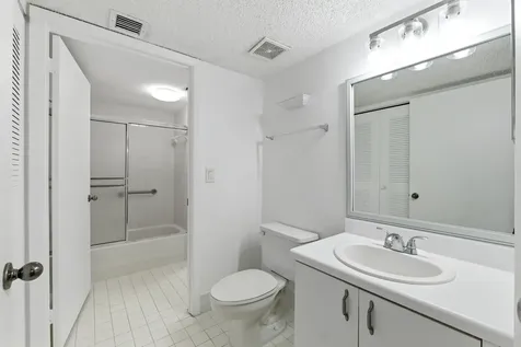 9511 Weldon Circle Tamarac FL 33321
