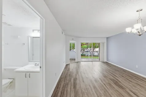 9511 Weldon Circle Tamarac FL 33321
