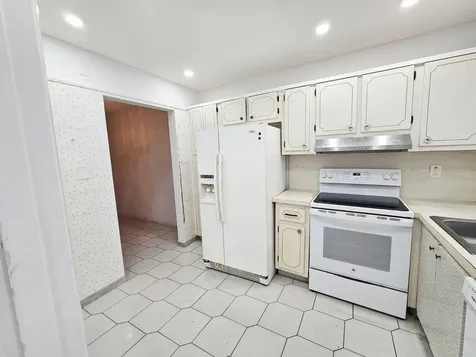 501 Blue Heron Drive Hallandale Beach FL 33009
