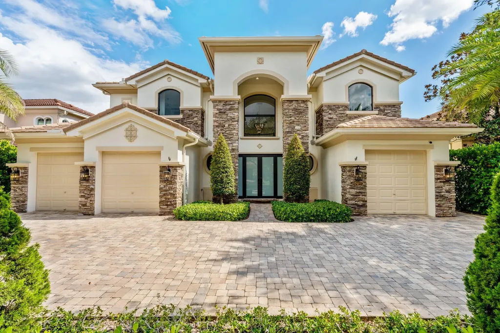 647 Edgebrook Lane Royal Palm Beach FL 33411