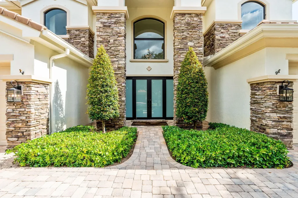 647 Edgebrook Lane Royal Palm Beach FL 33411