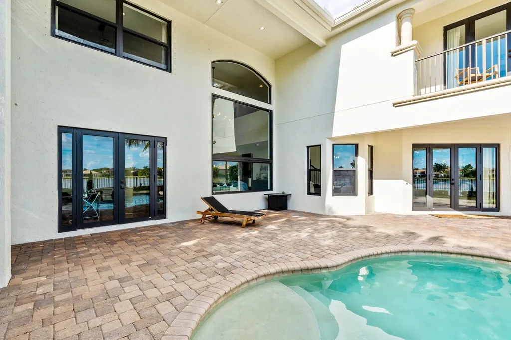 647 Edgebrook Lane Royal Palm Beach FL 33411