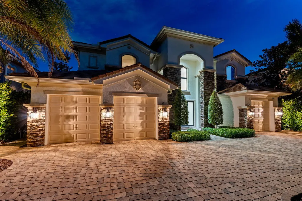647 Edgebrook Lane Royal Palm Beach FL 33411
