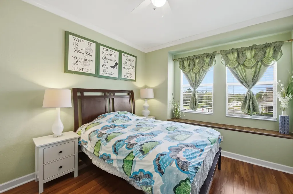 984 Sterling Pine Place Loxahatchee FL 33470