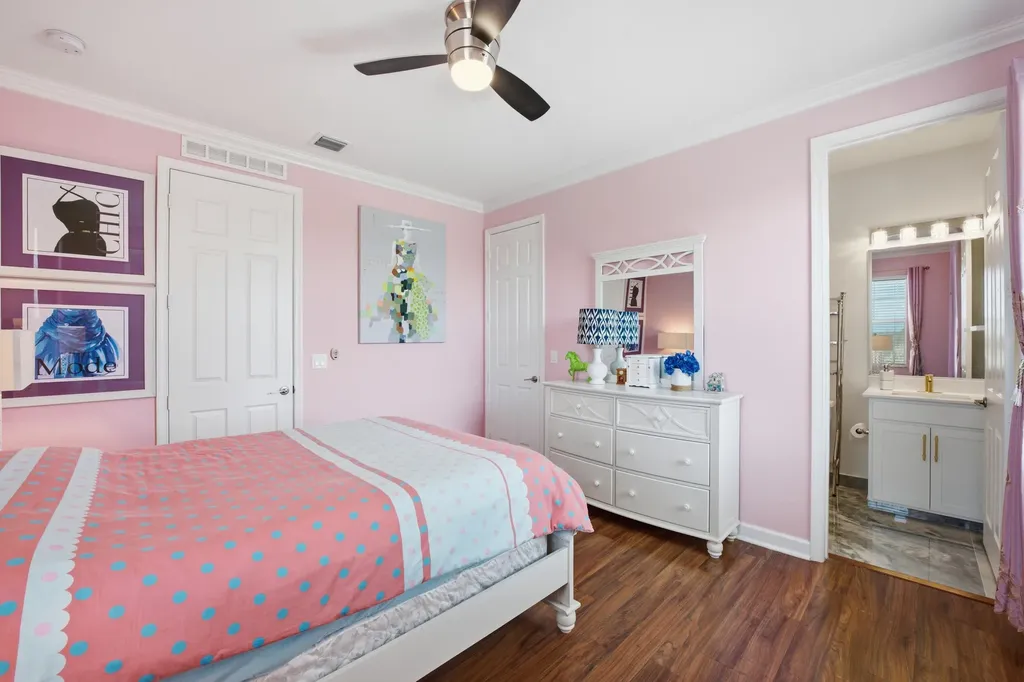 984 Sterling Pine Place Loxahatchee FL 33470