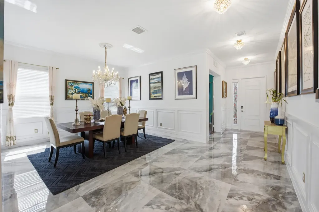 984 Sterling Pine Place Loxahatchee FL 33470