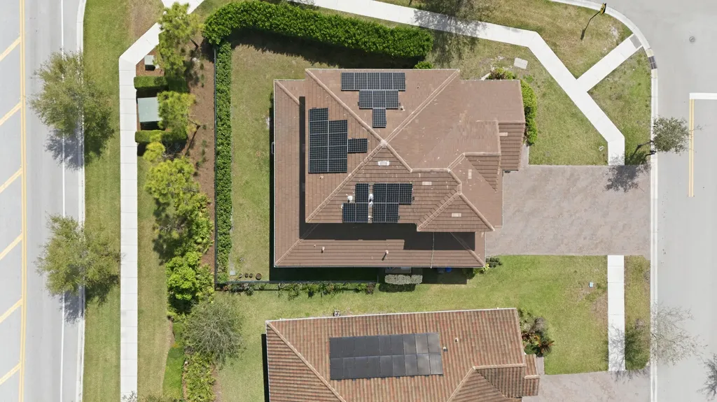 984 Sterling Pine Place Loxahatchee FL 33470