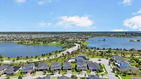 984 Sterling Pine Place Loxahatchee FL 33470