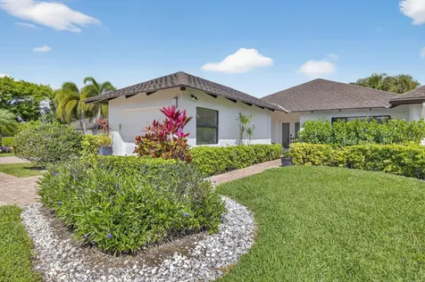 19699 Waters Pond Lane Boca Raton FL 33434