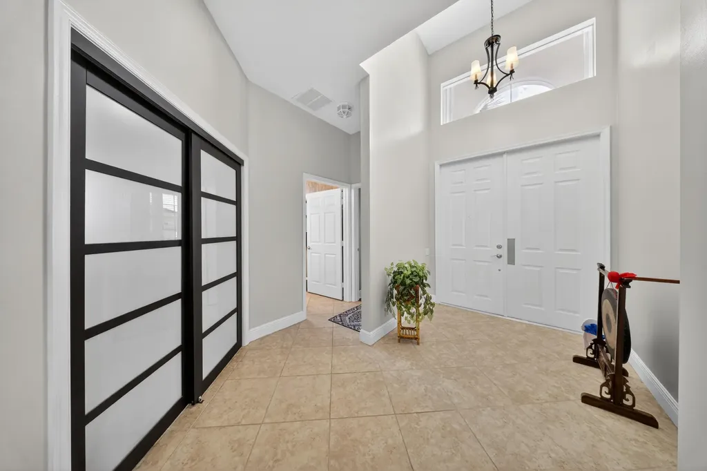 416 NW Sunview Way Port St Lucie FL 34986