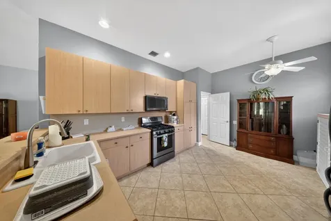 416 NW Sunview Way Port St Lucie FL 34986