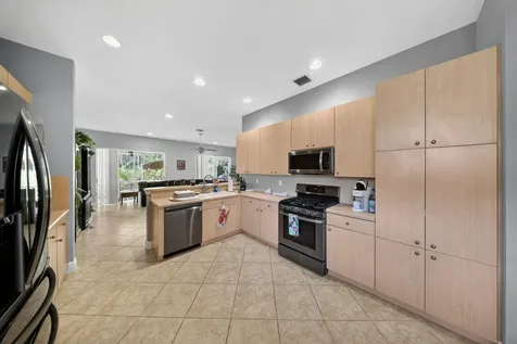 416 NW Sunview Way Port St Lucie FL 34986