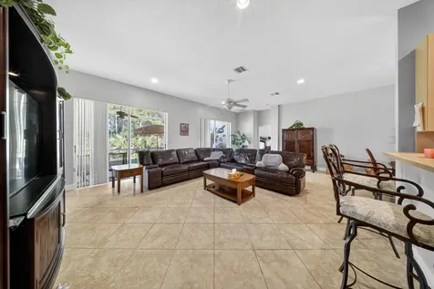 416 NW Sunview Way Port St Lucie FL 34986
