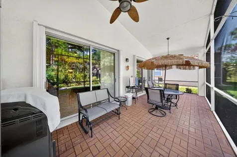 416 NW Sunview Way Port St Lucie FL 34986