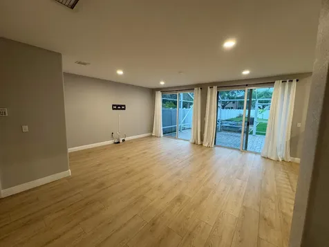 1251 Oakwater Drive Royal Palm Beach FL 33411