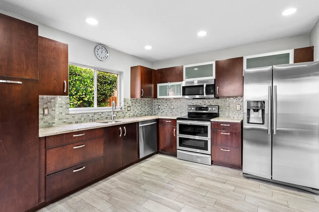 7665 NW 61st Terrace Parkland FL 33067