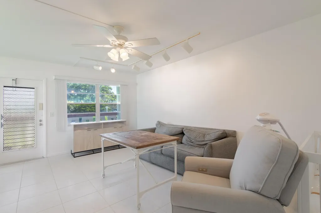 351 Mansfield Drive Boca Raton FL 33434