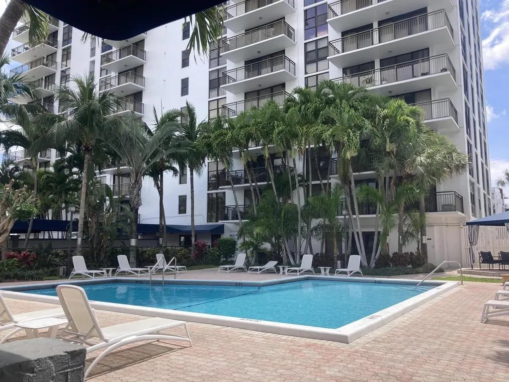 3031 N Ocean Boulevard Fort Lauderdale FL 33308