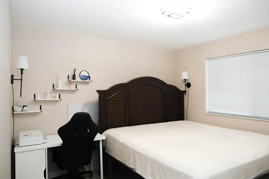 2334 S Cypress Bend Drive Pompano Beach FL 33069