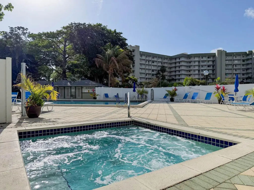 2334 S Cypress Bend Drive Pompano Beach FL 33069